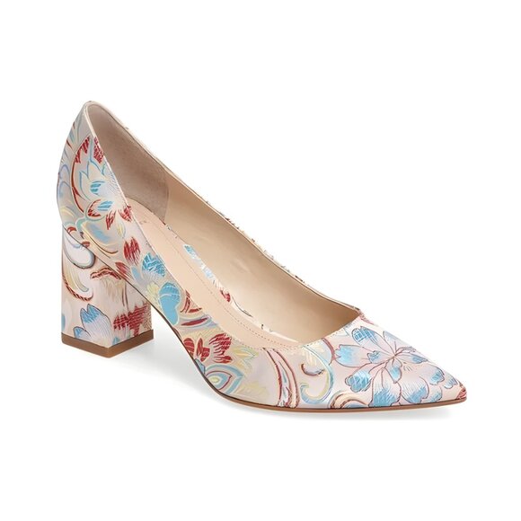 Marc Fisher Leather Red Blue White Floral Brocade Tapestry Chunky Block Heels 9 - Picture 1 of 6